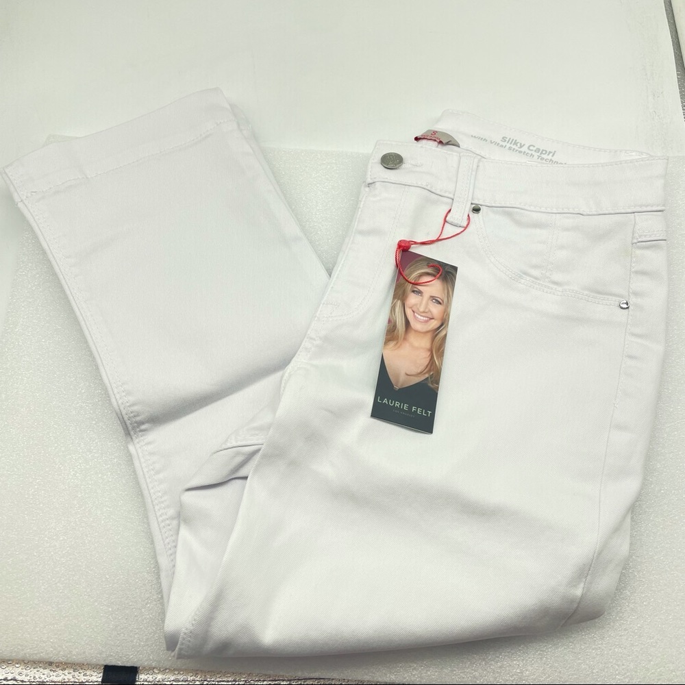 1X Laurie Felt Regular Colored Silky Denim Capri Pull On Jeans White Plus - Picture 3 of 15